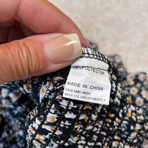 MINT VANILLA BOUTIQUE BRAND DAISY PRINT CROP TOP AND SKIRT SET - Picture 7 of 9